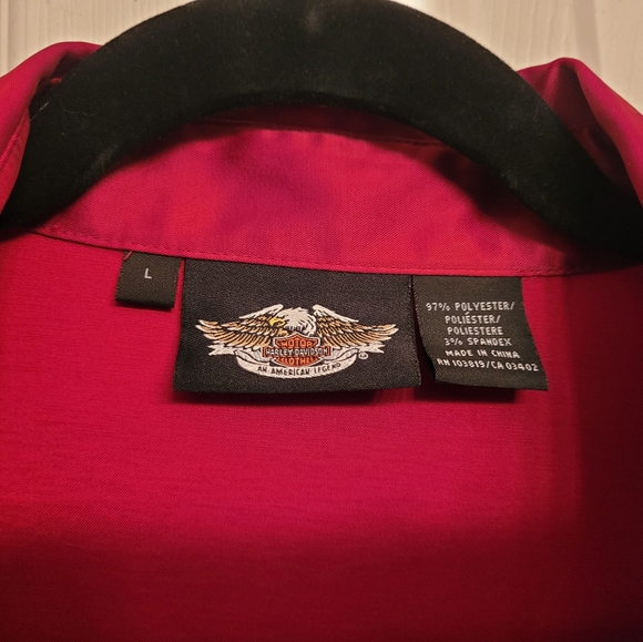 Harley Davidson Women's Red Satin shirt, size Large - Picture 2 of 6